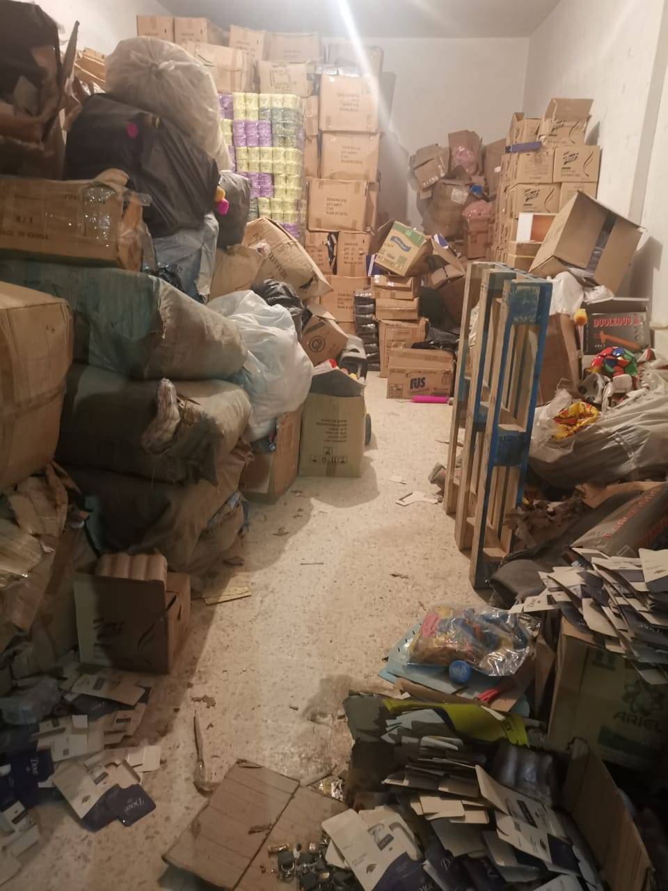 دائرة الجمارك تطلق جولات تفتيشية لمكافحة التهريب في المحال التجارية 
