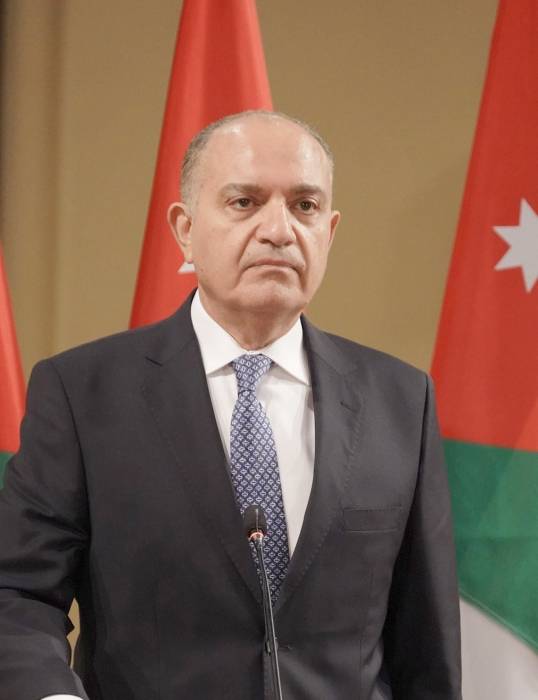 العضايلة يؤكد خلو الاردن من كورونا باستثناء حالة واحدة
