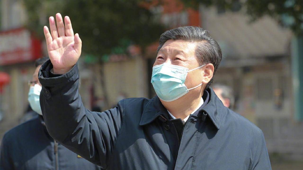 الرئيس الصيني يصل إلى مدينة ووهان لتفقد أعمال الوقاية من كوفيد-19 والسيطرة عليه