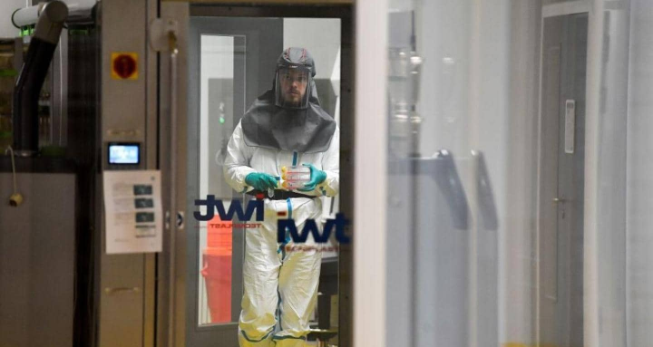 إغلاق المدارس والمقاهي والمطاعم وبعض المتاجر في بلجيكا بسبب كورونا