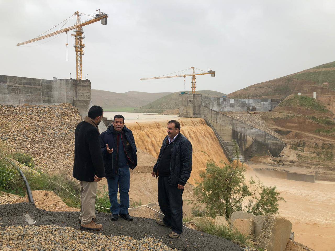 امين عام وزارة المياه والري يتفقد سد الوالة  تخزين السدود يرتفع الى ١٩٠ مليون م ٣ بنسبة ٥٧٪؜