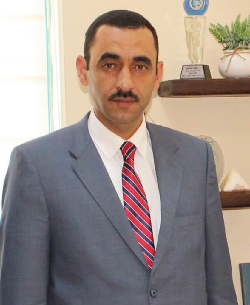 مدير المشتريات الحكومية يضع مجمع سكني يملكه تحت تصرف الحكومة