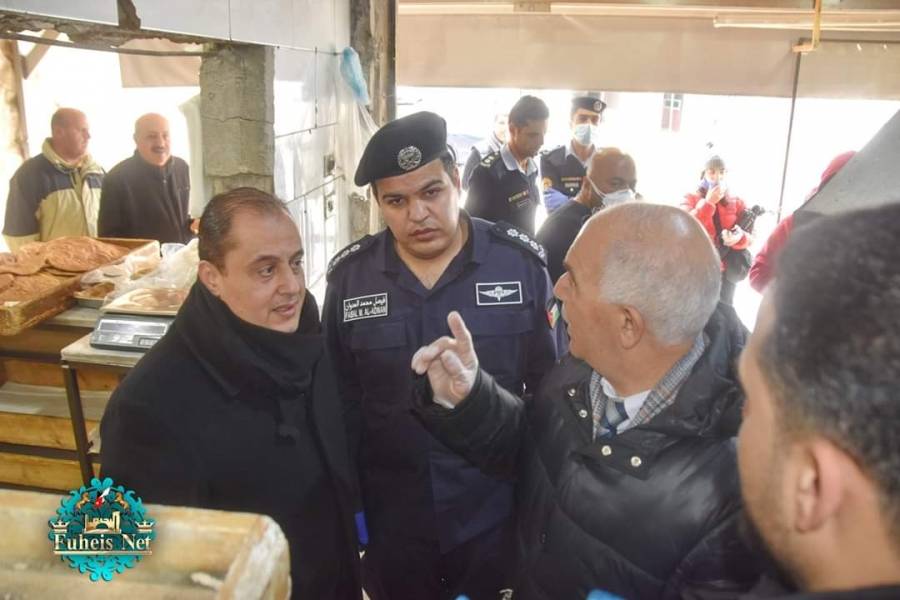 متصرف لواء ماحص والفحيص ورؤساء بلدتي الفحيص وماحص يتفقدون الأسواق التجارية