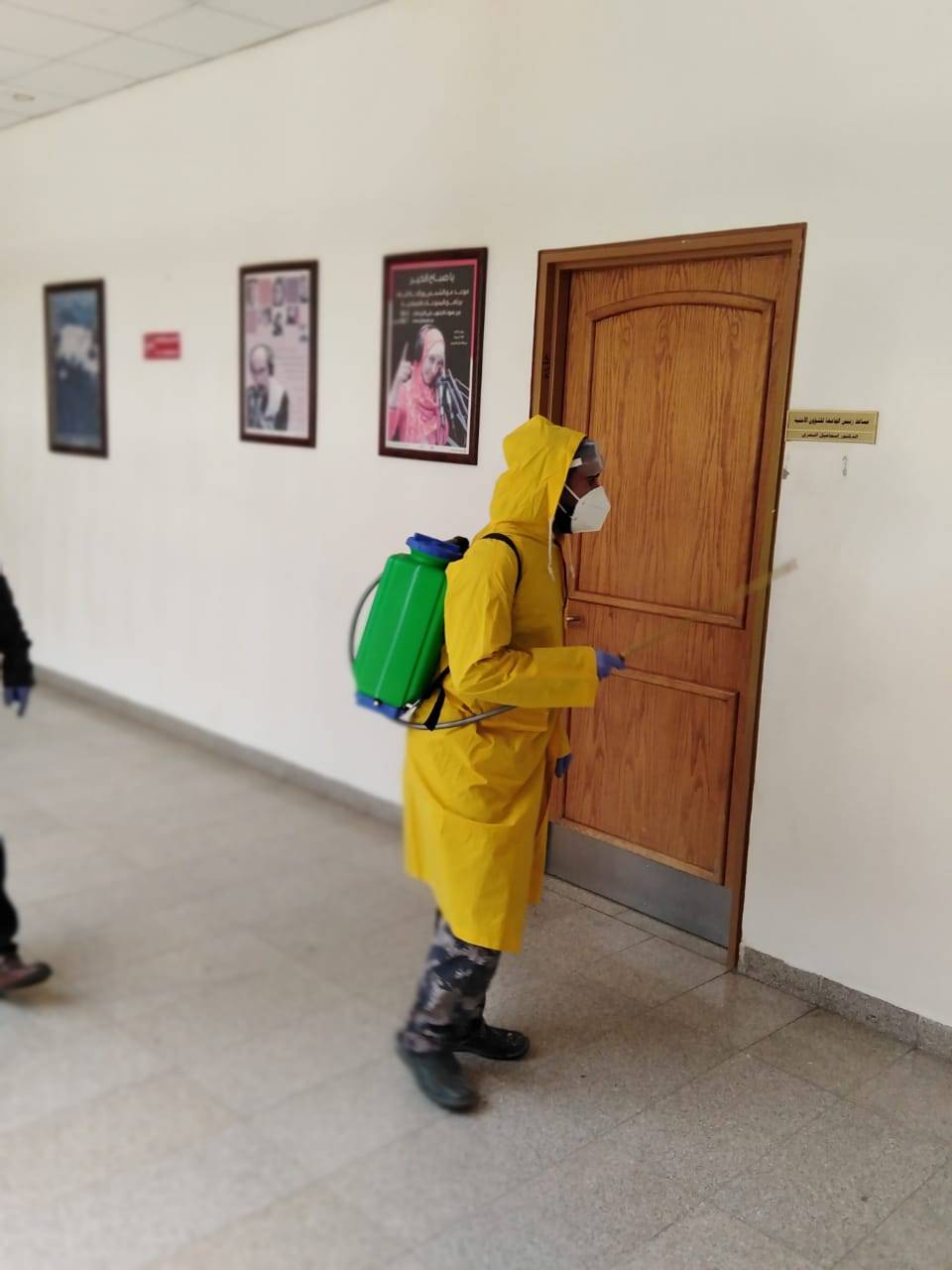 بتوجيهات من رئيس الجامعة .. حملة لتعقيم جامعة الحسين بن طلال