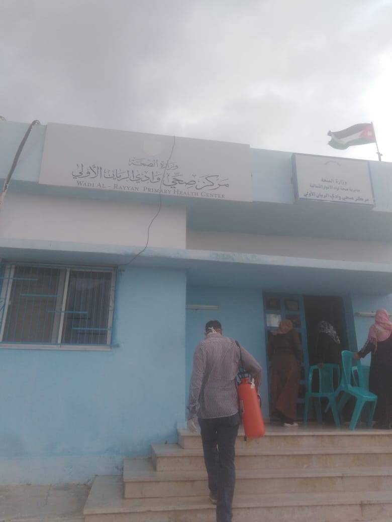 البحوث الزراعية يسهم في تعقيم المؤسسات الحكومية والمرافق العامة في المحافظات