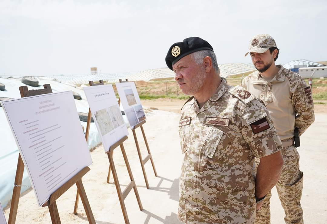 الملك يطمئن على المخزون الاستراتيجي لمستوعبات (صوامع) الحبوب بمنطقة الغباوي