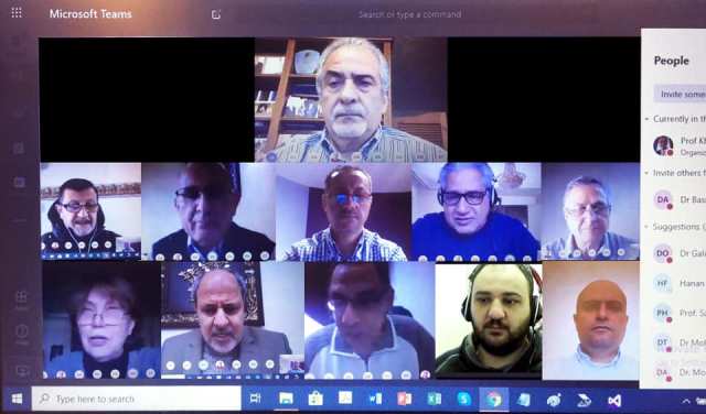 رئيس جامعة عمان الاهلية يجتمع بالعمداء عن بعد .. ويتفقد المناوبين والأمن والسكن الداخلي بالجامعة