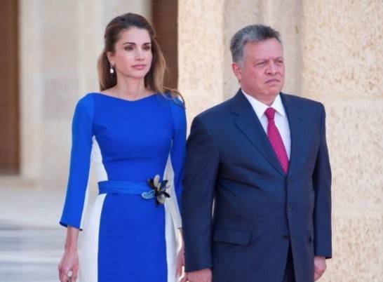 جلالة الملك عبدالله الثاني وجلالة الملكة رانيا يعزيان بوفاة المعلمة فاطمة مسلم