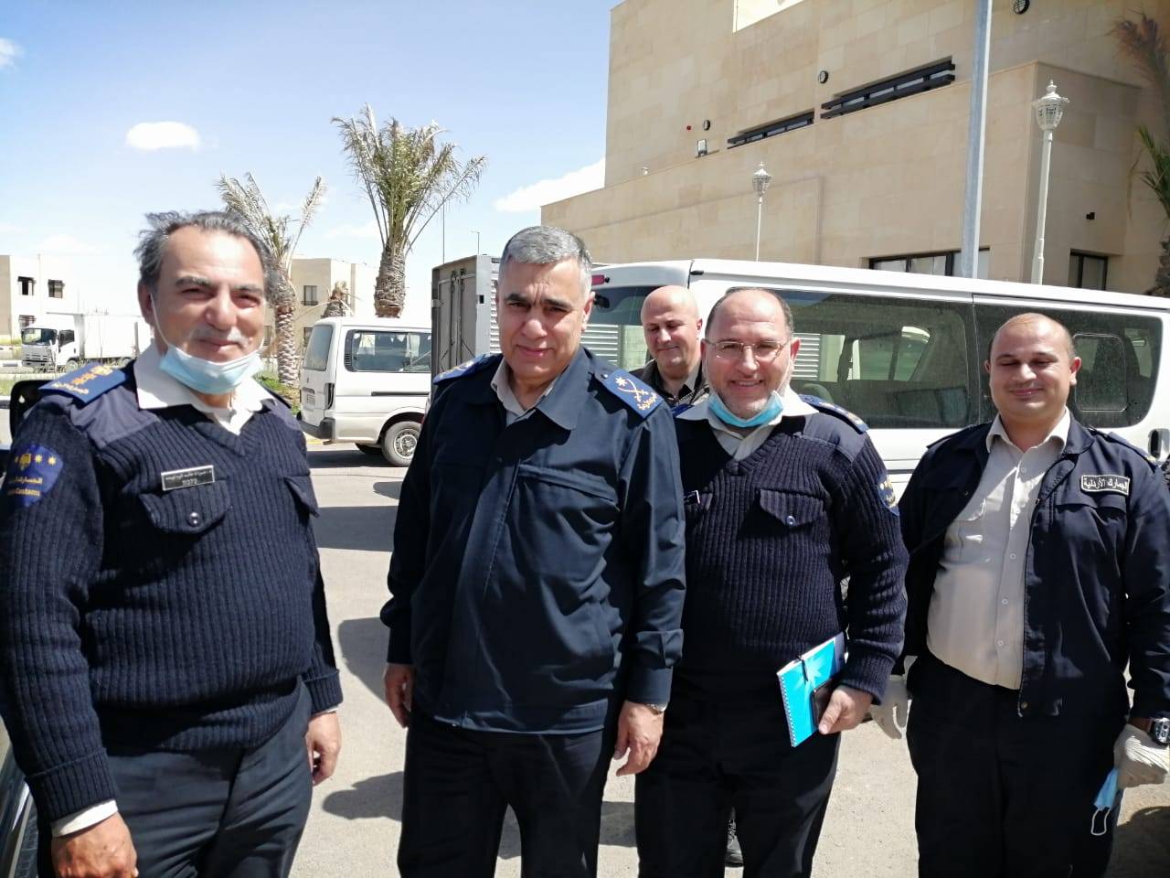 مدير عام الجمارك اللواء الرحامنة يتفقد جمرك المطار للتخليص والمنطقة الحرة المشتى