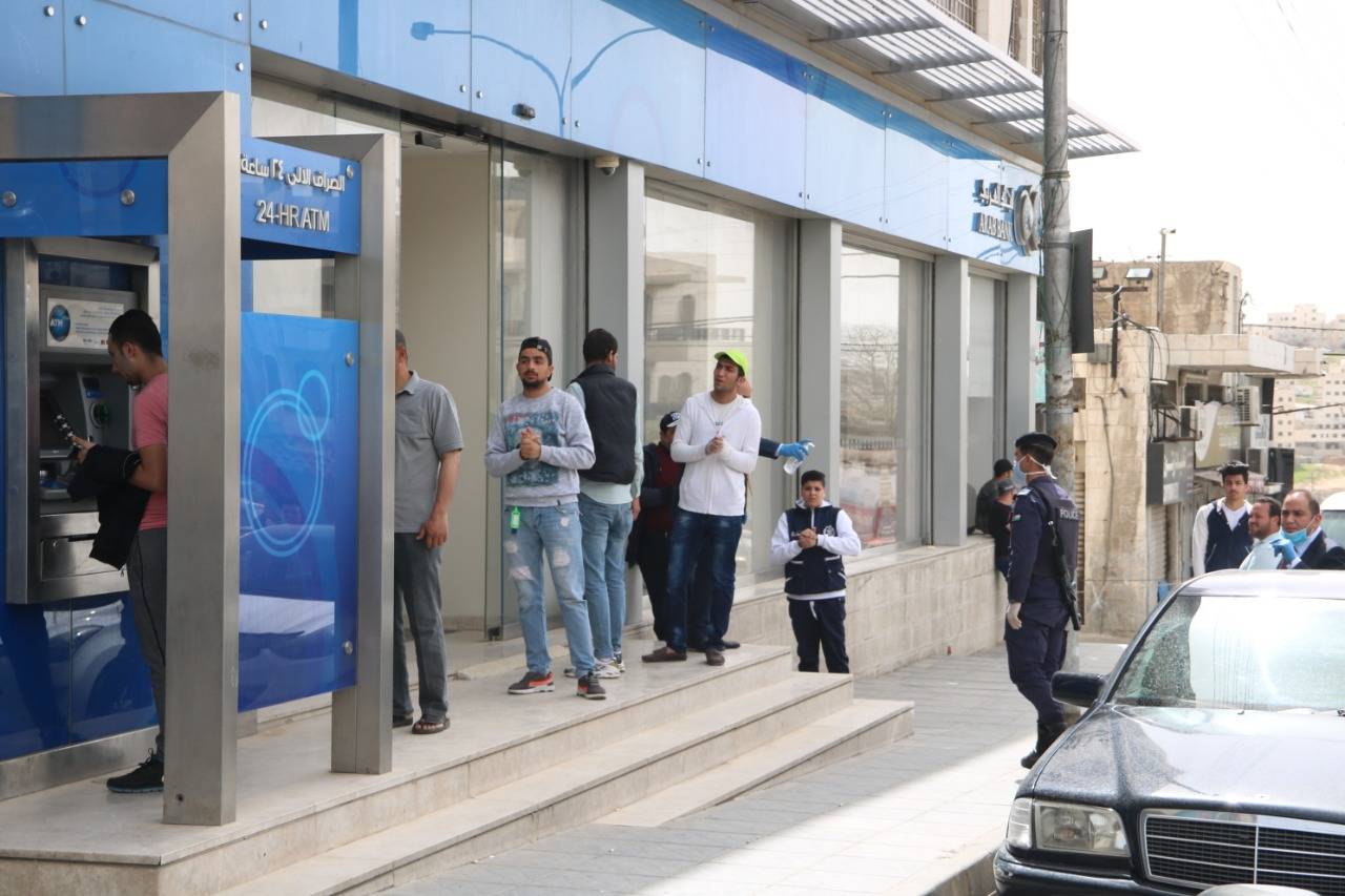 شاهد بالصور .. جولة بكاميرا جوهرة العرب الإخباري في مناطق شرق عمان