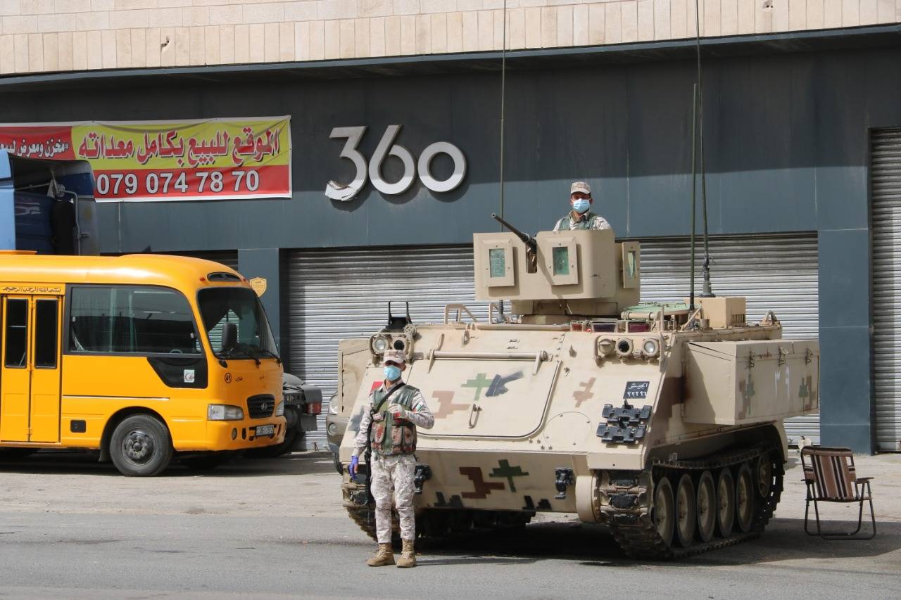 شاهد بالصور .. جولة بكاميرا جوهرة العرب الإخباري في مناطق شرق عمان