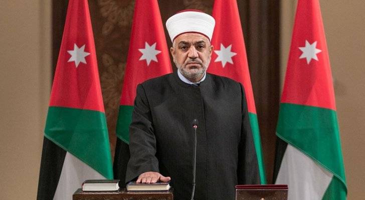 وزير الأوقاف : لا يجوز الاستهتار بالتعليمات الصادرة عن الجهات الرسمية وتوجيهات ديننا الحنيف