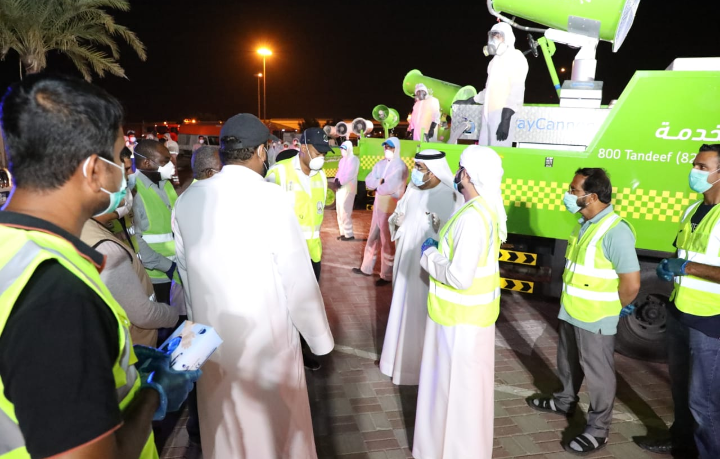 بلدية الحمرية تستخدم أكبر معدات التعقيم لتعزيز سرعة وسلاسة عمليات برنامج التعقيم الوطني