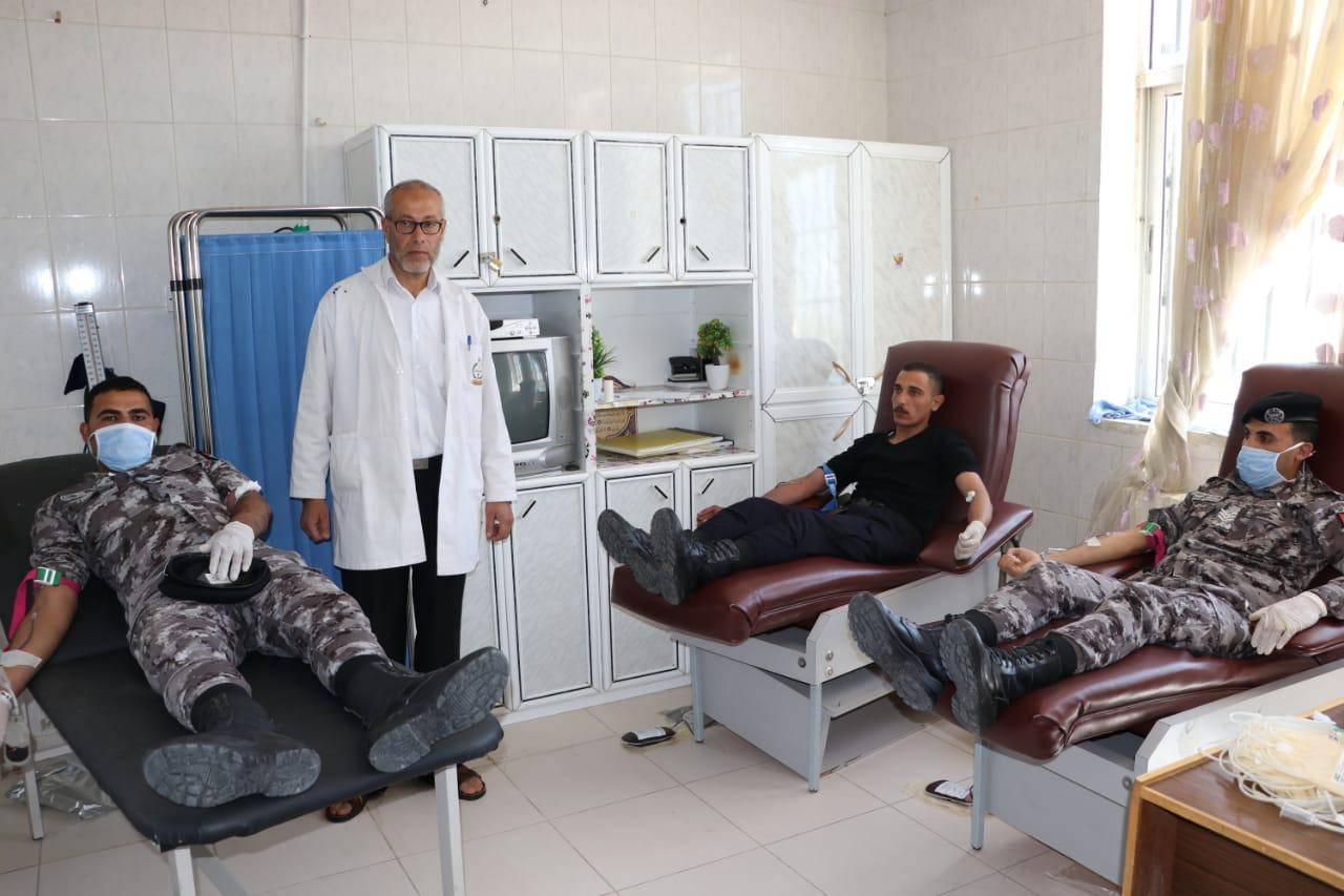 مديرية الأمن العام تنفذ حملة للتبرع بالدم في الكرك