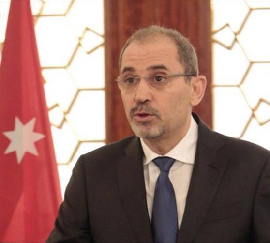الصفدي يجري خلال اتصالا هاتفيا مع وزير الخارجية الفرنسي