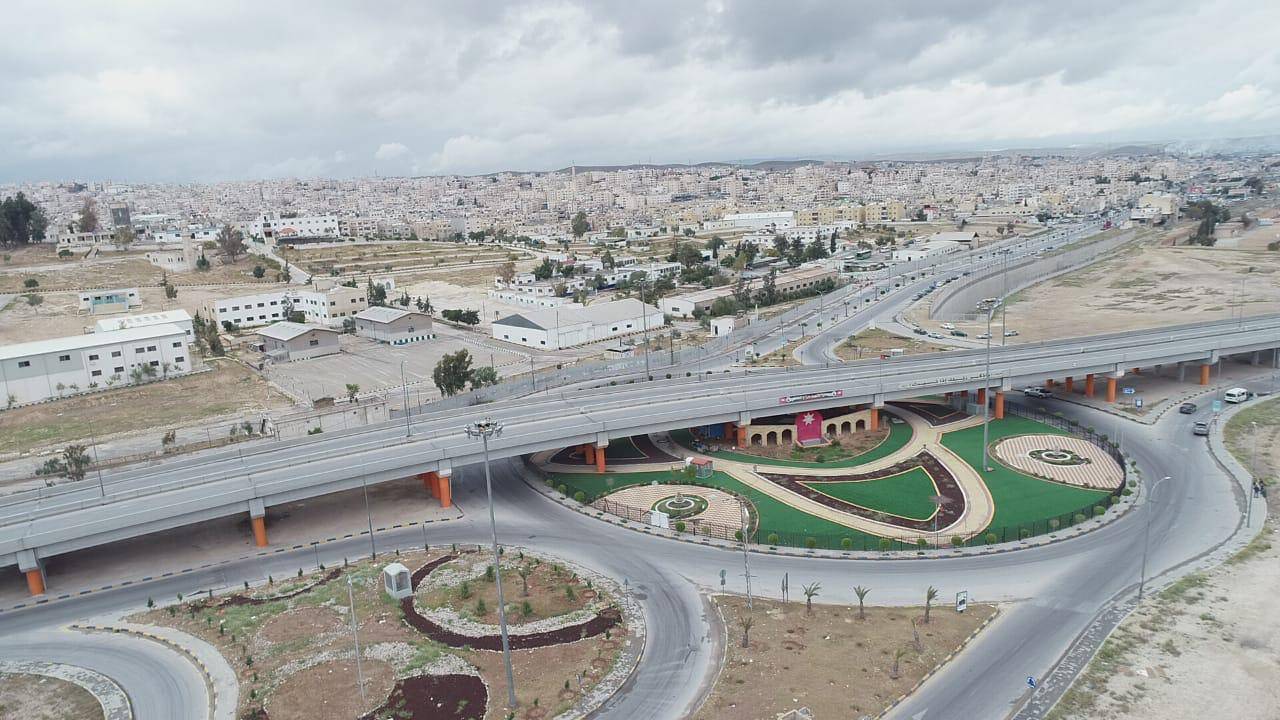 مدينة الزرقاء بعدسة  الطائرة المسيرة الدرون التابعة لمديرية الامن العام اليوم الجمعة