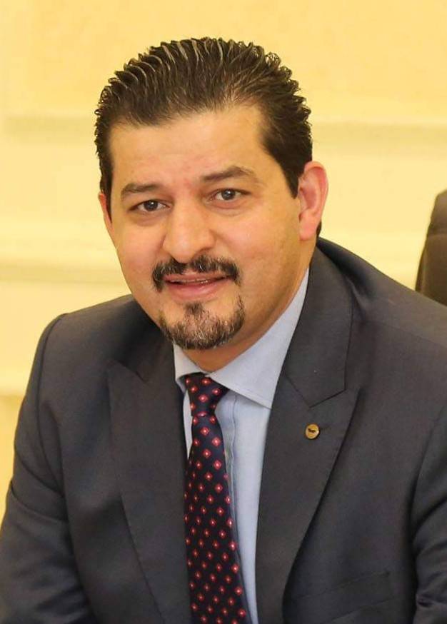 شباب في غرفة الإنعاش ..بقلم الدكتور ثابت النابلسي