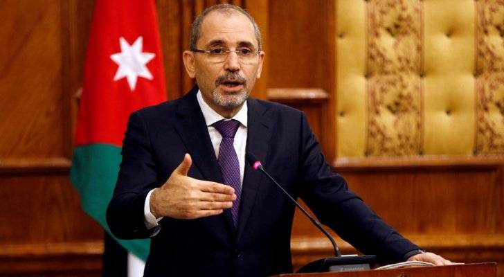 وزير الخارجية يعلن اليوم خطة إعادة الطلبة الاردنيين من الخارج