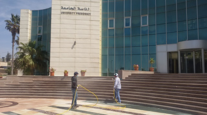 جامعة الإسراء تقرر صرف راتب شهر نيسان كاملاً قبل شهر رمضان