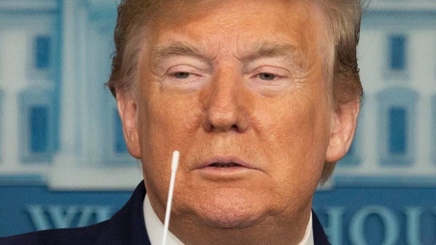 ترمب يتهم إيران مجدداً بعدم الشفافية حول ضحايا كورونا