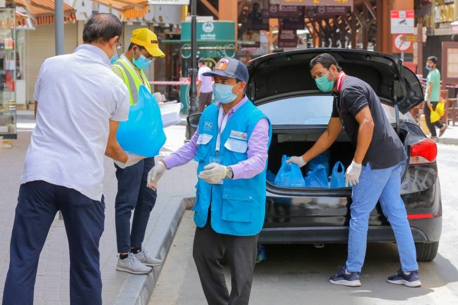حملة مدينتك تناديك توزع نصف مليون وجبة مجانية عبر تطبيق يوم لدبي
