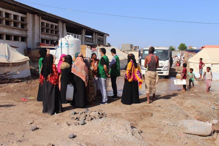 البرنامج السعودي لتنمية وإعمار اليمن يساهم في إغاثة عدن من الأمطار والسيول