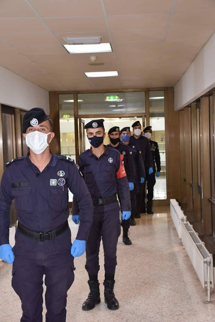 الأمن العام يواصل التبرع بالدم في العاصمة وإربد والعقبة