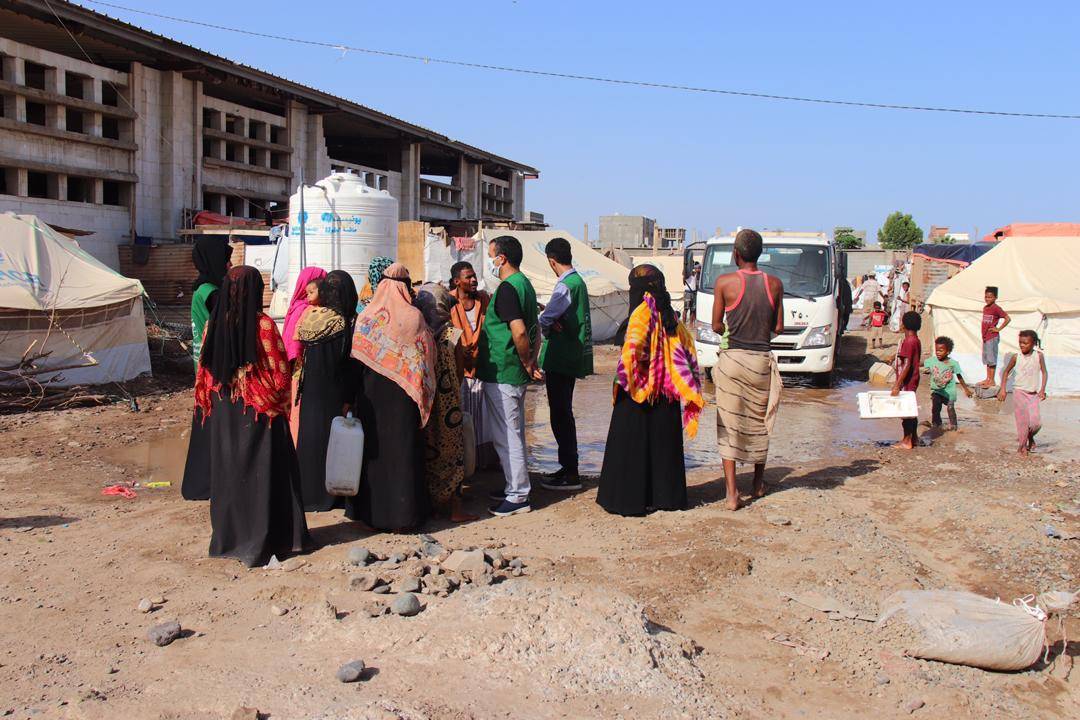 البرنامج السعودي لتنمية وإعمار اليمن يساهم في إغاثة عدن من الأمطار والسيول