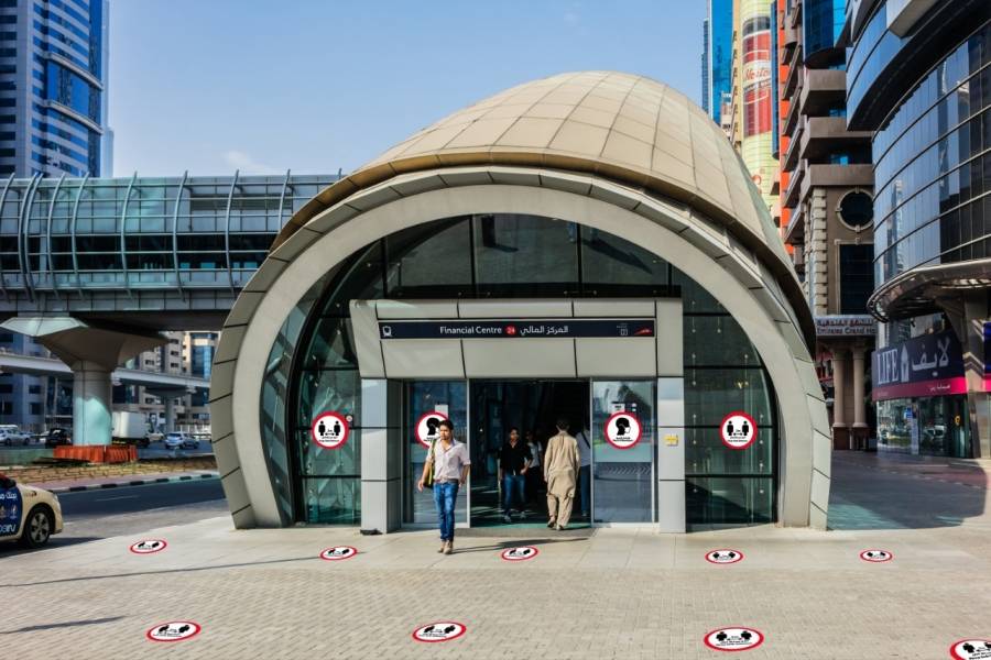 دبي تعتمد دليل الرموز الارشادية الموحَّد لممارسات مكافحة انتشار كورونا