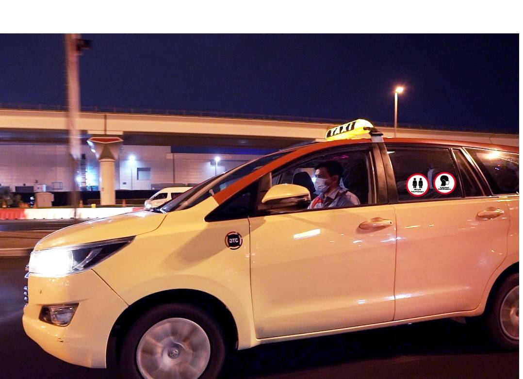 دبي تعتمد دليل الرموز الارشادية الموحَّد لممارسات مكافحة انتشار كورونا