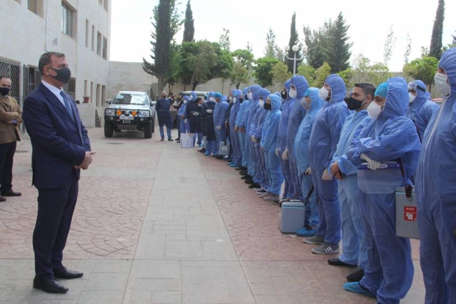 وزير الصحة : 32 فريق استقصاء وبائي ستنطلق لاجراء فحوصات عشوائية للمواطنين