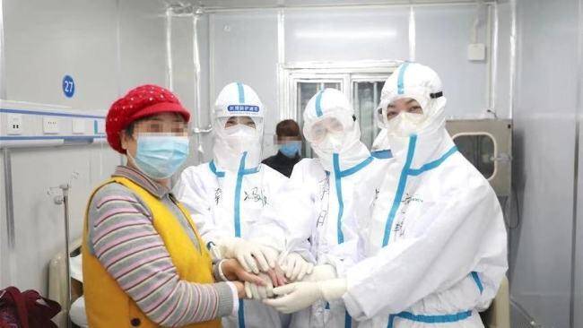 من أجل الشعب والاعتماد على الشعب .. أحد الأفكار التي طرحتها ممارسات الصين لمكافحة الوباء على العالم