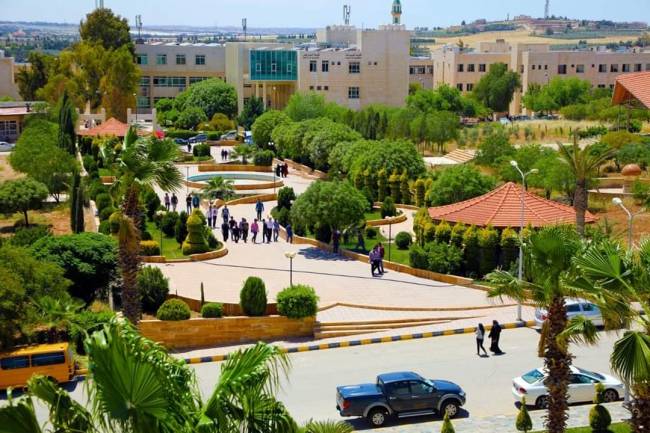 جامعة الإسراء تستحدث تخصصات جديدة لبرنامج البكالوريوس