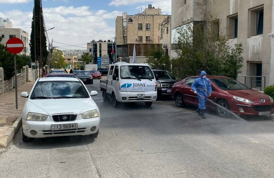 ضمن مبادرة (جوسوي) .. تعقيم مساجد وكنائس ومراكز صحية 