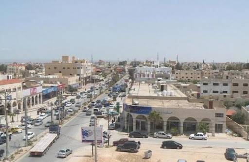 عزل منطقة الخناصري في محافظة المفرق وتشكيل 4 فرق تقصي وبائي