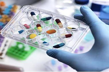 موافقة 8 دول حول العالم د على استخدام عقار صيني تقليدي لعلاج فيروس كورونا