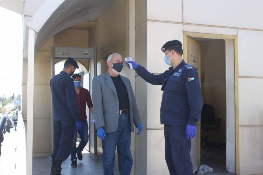 11128 معاملة مختلفة انجزتها ادارة ترخيص السواقين والمركبات بكافة اقسامها منذ صباح اليوم