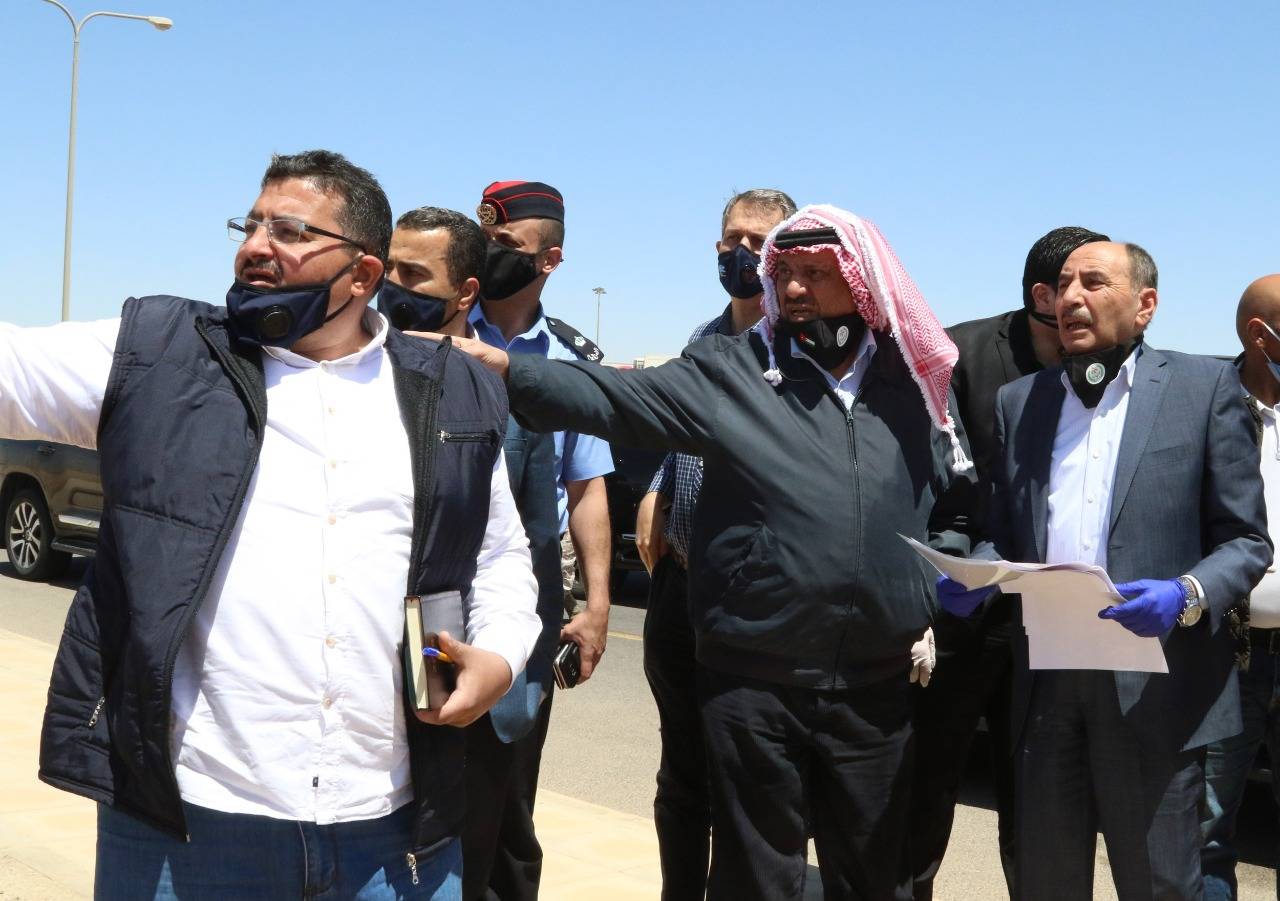 فريق وزاري يزور مركز حدود العمري للاطلاع على اجراءات الصحة والسلامة العامة 