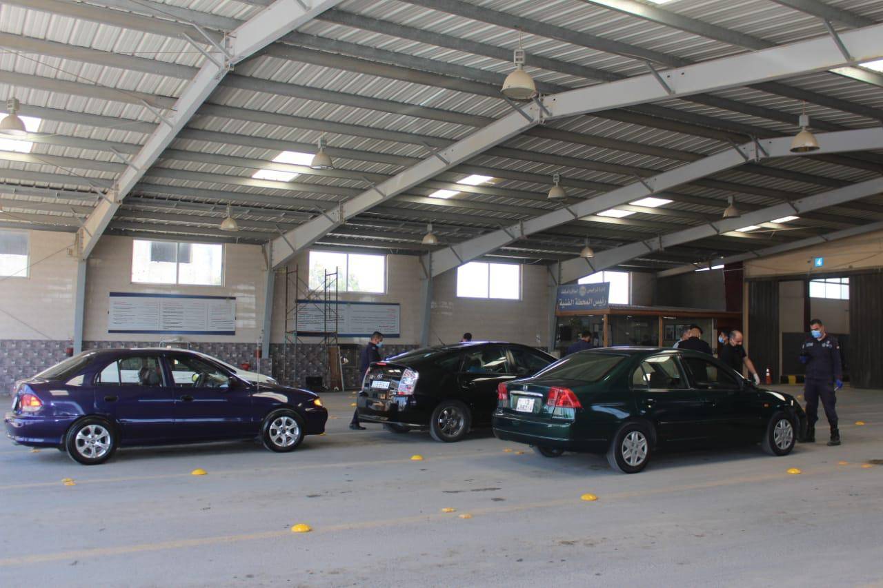 11128 معاملة مختلفة انجزتها ادارة ترخيص السواقين والمركبات بكافة اقسامها منذ صباح اليوم