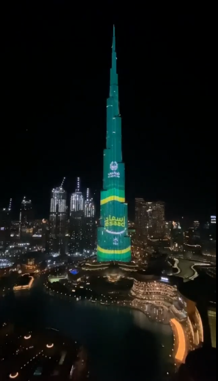 أعمال مرئیة لطلبة جامعة عجمان تُعرض على برج خلیفة