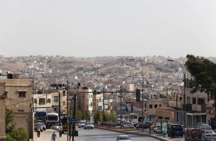 عزل شارعين بالهاشمية وبيوت مجاورة لمصاب كورونا في بيرين