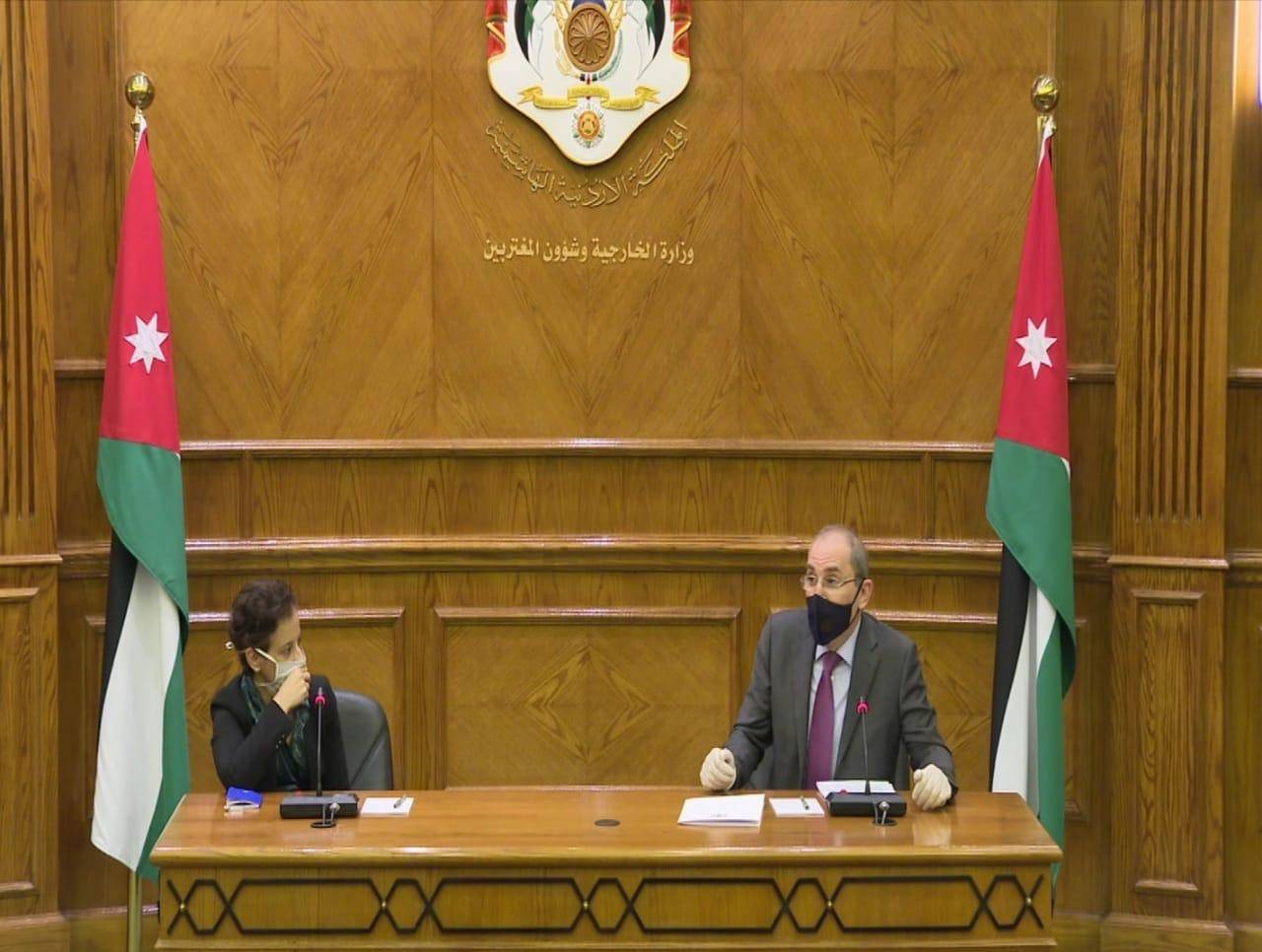 الصفدي يلتقي سفراء دول الاتحاد الأوروبي وسفيرة الاتحاد المعتمدين لدى المملكة 