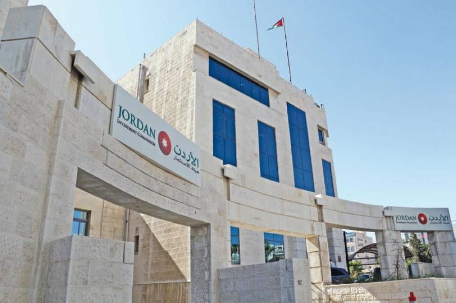 رئيس هيئة الاستثمار يؤكد متابعة مصالح المستثمرين رغم إجراءات جائحة الكورونا