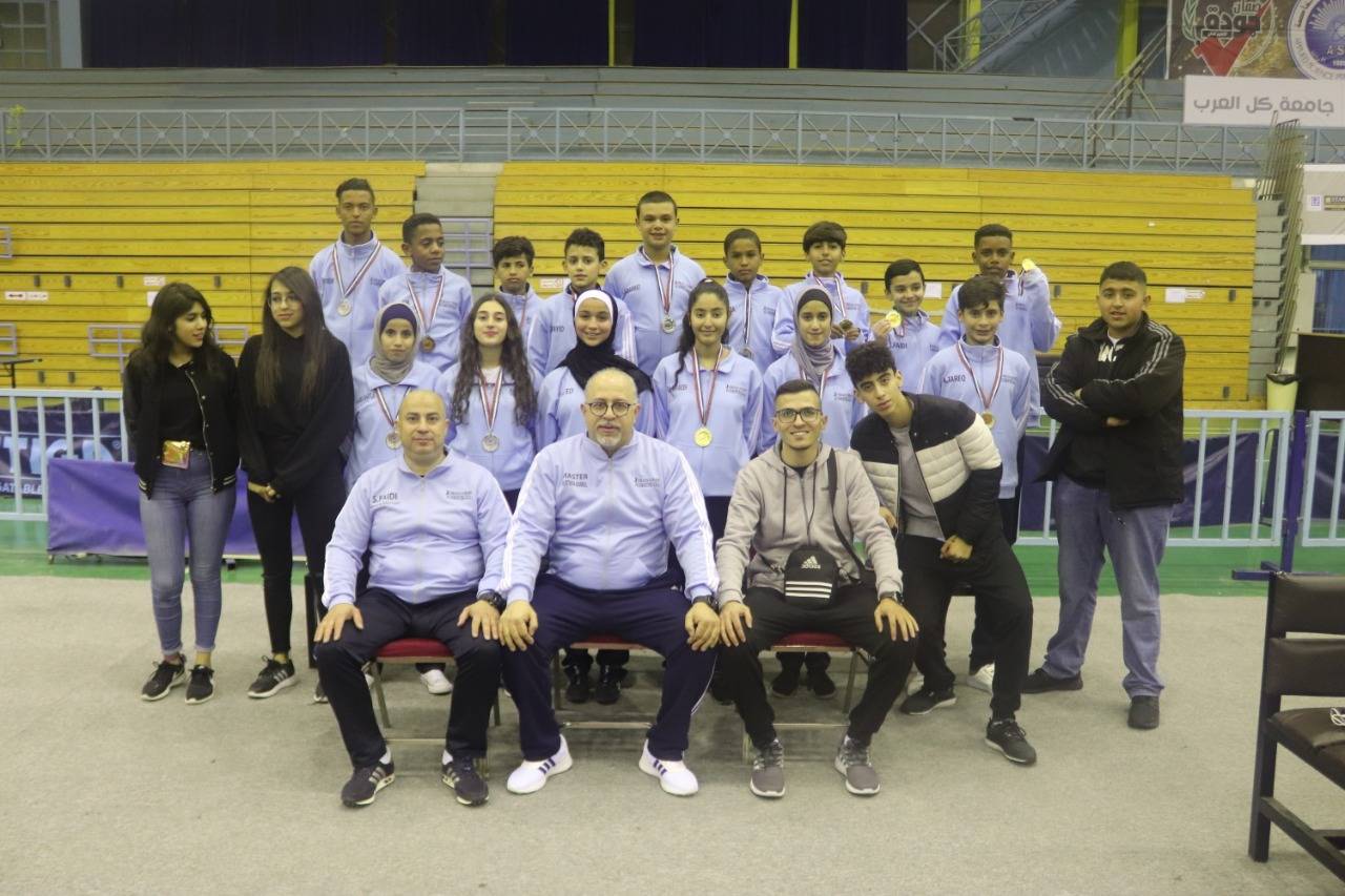 خذ فرصة لتمكين الأيتام اليافعين