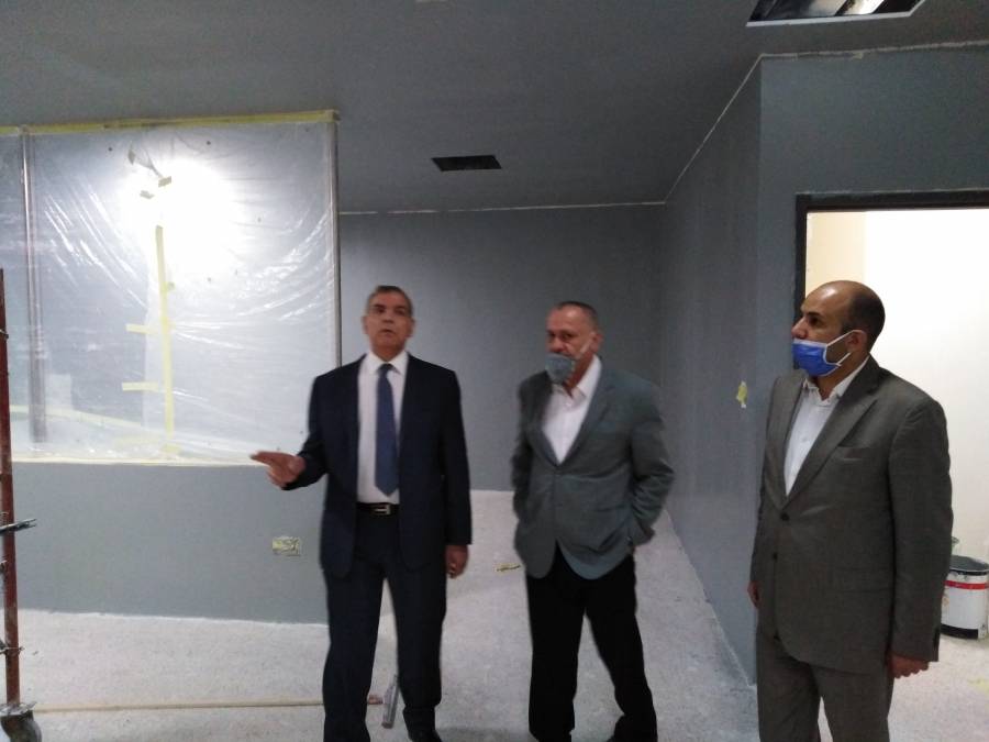 جابر يتفقد اعمال توسعة وتحديث اقسام العناية المركزة في مستشفى الامير حمزة