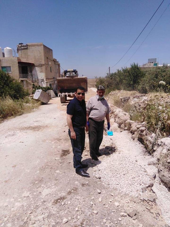 امين عام المياه يتفقد اعمال تنفيذ مشروع شبكة مياه بيت يافا بقيمة (900) الف دينار