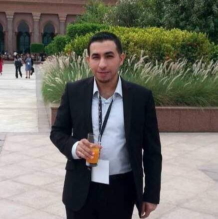 تهنئة للدكتور صالح الأعمر بمناسبة حصوله على شهادة الدكتوراه في التمريض