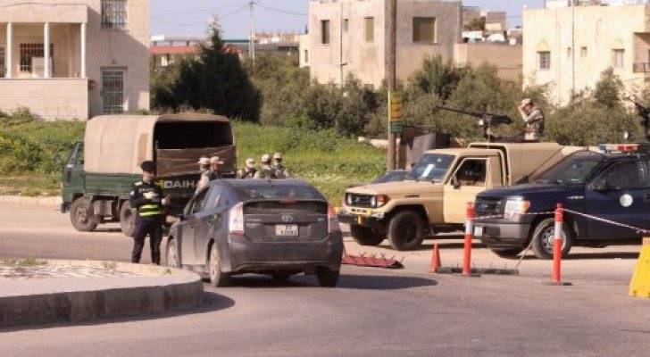 عزل بنايتين في إربد يقطن فيهما موظفا بنك مصابين بفيروس كورونا