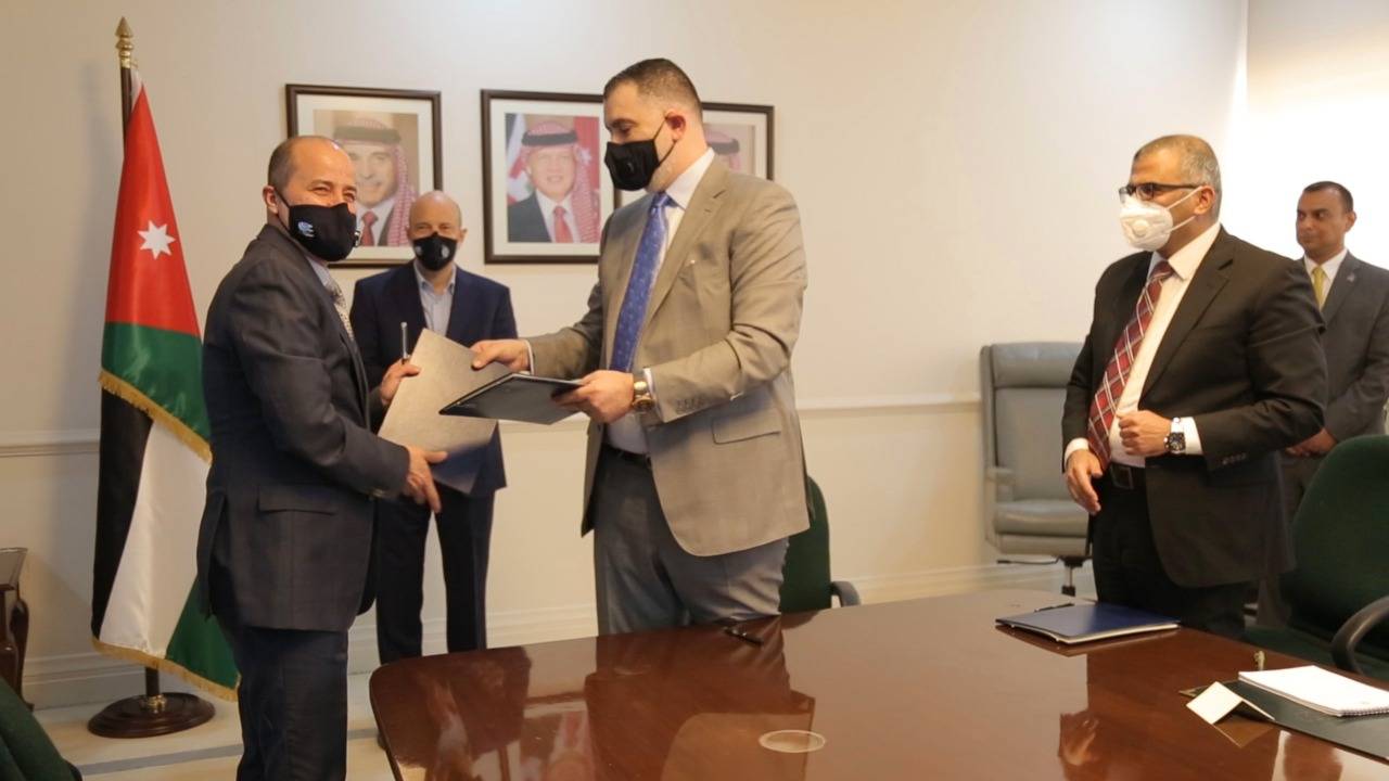 مذكرات تفاهم لتعليم 5 الاف من منتسبي النقابات المهنية اللغة الالمانية تمهيدا لتشغيلهم في ألمانيا