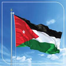 مديرية شباب عجلون توزع 1000 علم لتزيين المباني بمناسبة عيد الاستقلال